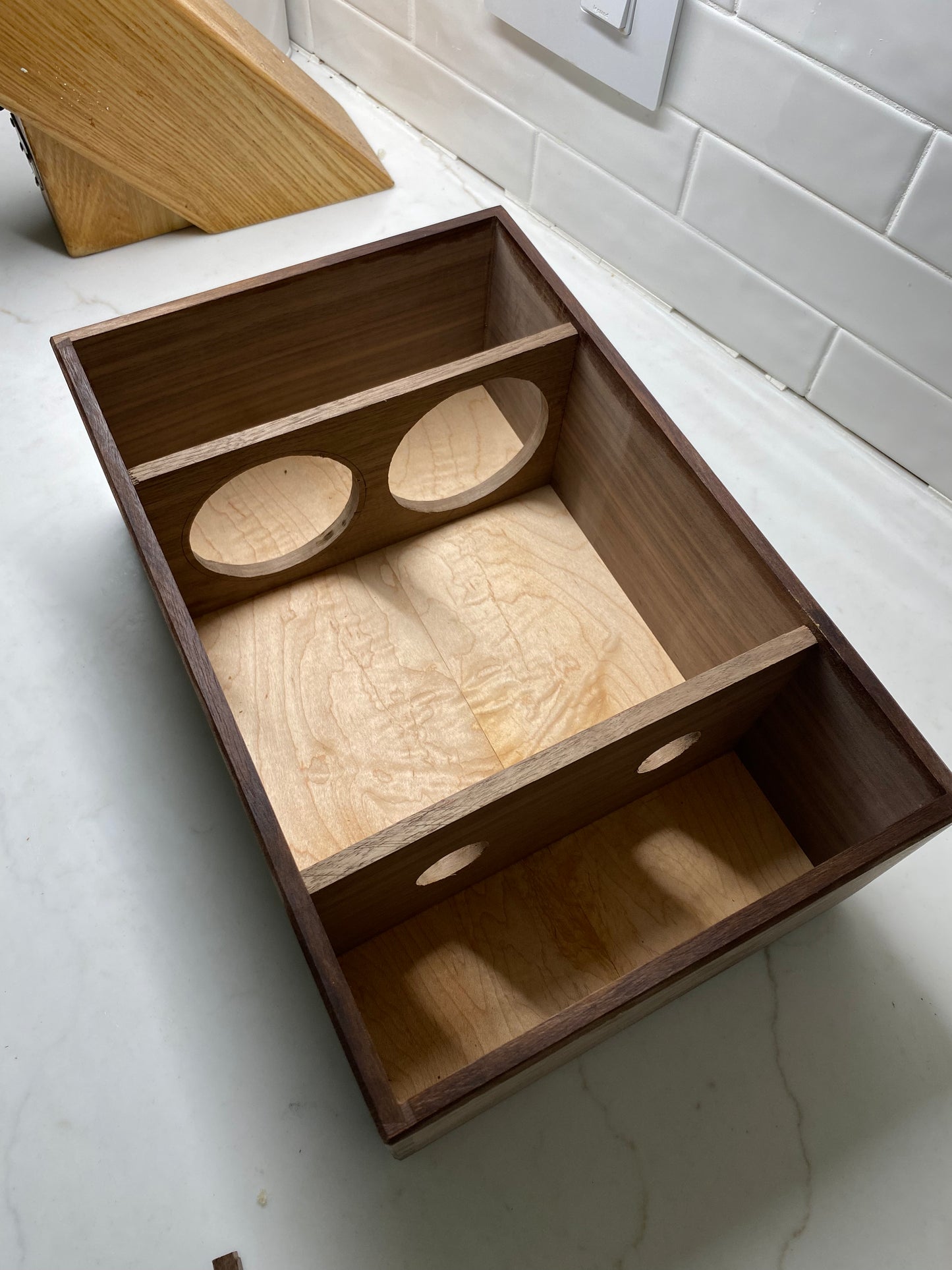 The Two Hearts Wine Chest